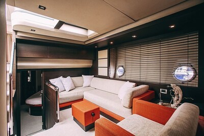 Яхта Azimut 62S