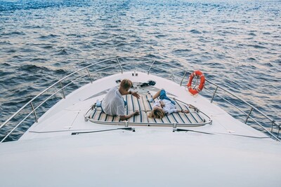 Яхта Fairline68-Аврора
