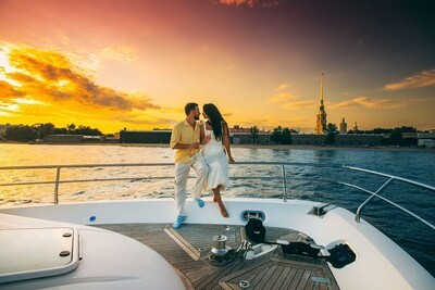 Яхта Fairline68-Аврора
