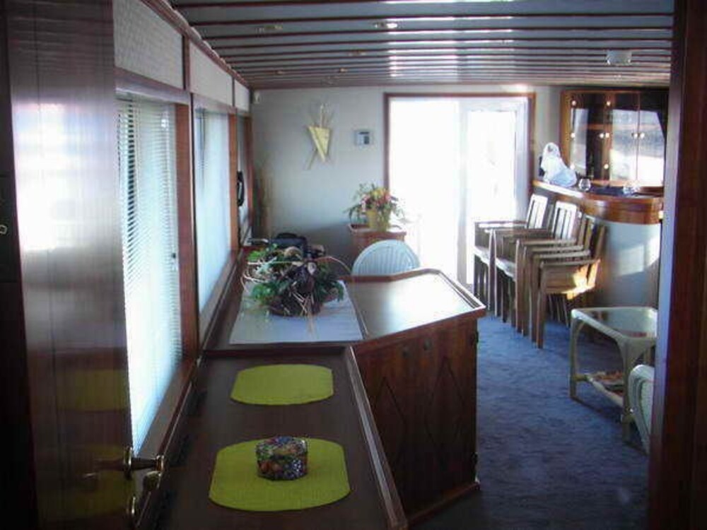 Яхта Benetti 92