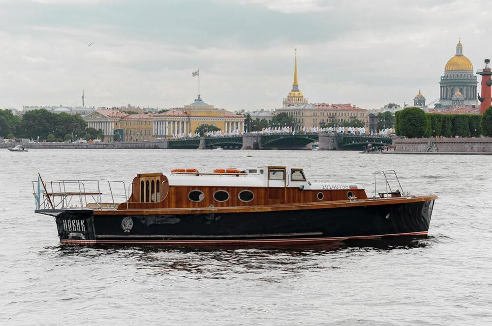 Катер Новик