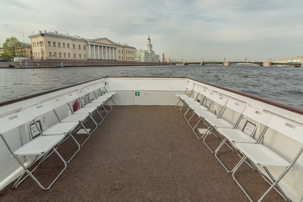 Теплоход Сиеста