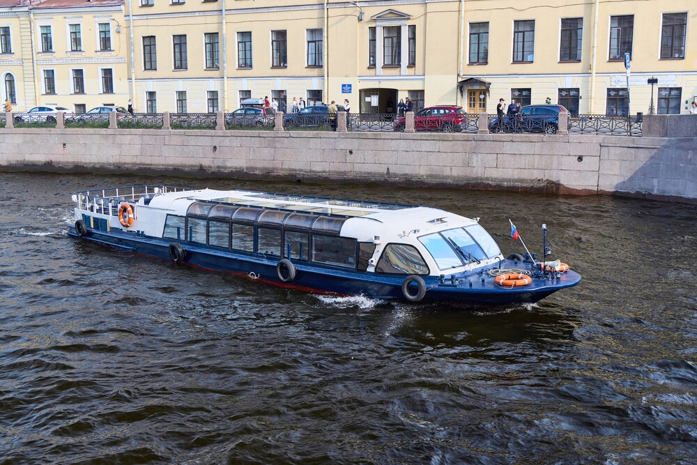 Теплоход Соната